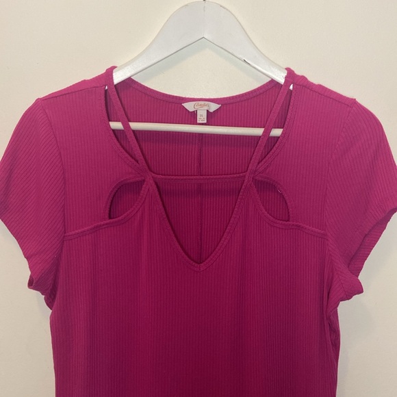 Candie’s Front Cutout Pink Top Size XL - Picture 2 of 5